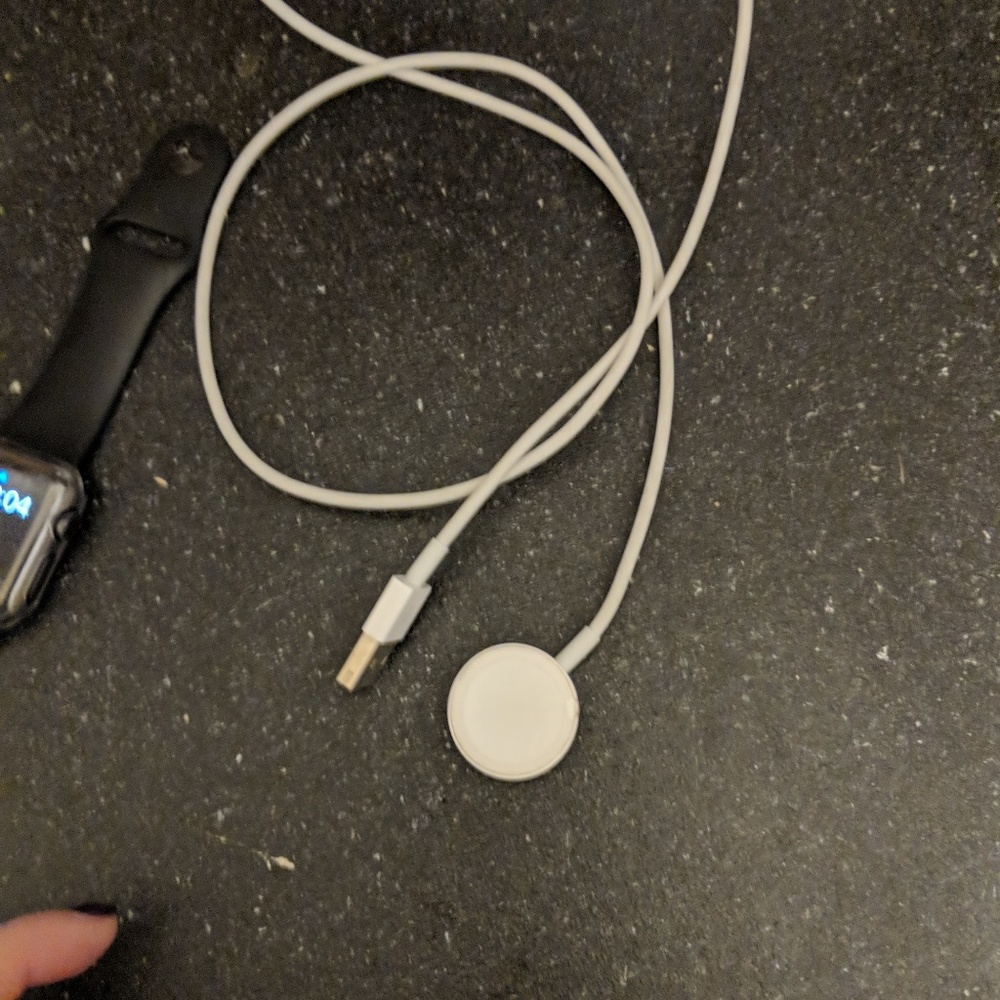 Apple Watch - Picture 3 of 6